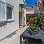 Besonderes Apartment Mit Eigener Galerie Im Dachgeschoss - Nur Wenige Minuten Zum Strand